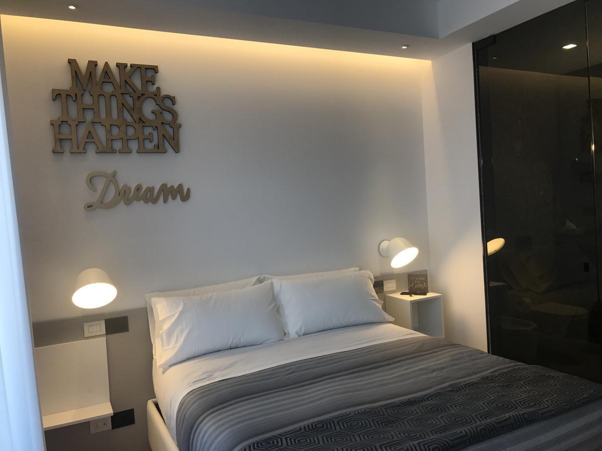 MYHOME 75 Premium Luxury B&B Pescara Exterior foto